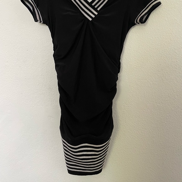 Great condition, gently worn - Picture 4 of 7